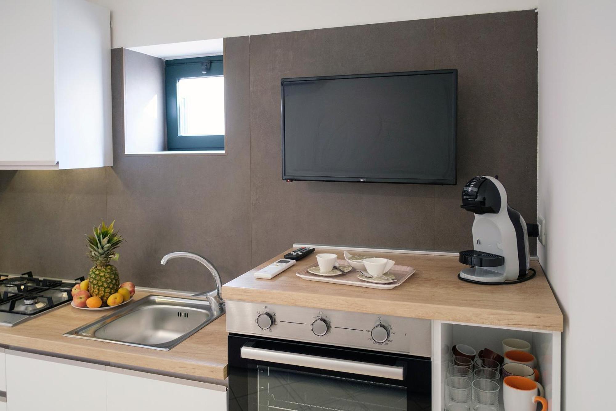 Magico Apartments - 450M Dalla Spiaggia 카포오를란도 외부 사진