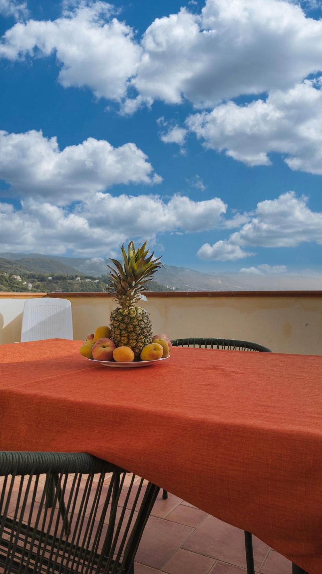 Magico Apartments - 450M Dalla Spiaggia 카포오를란도 외부 사진