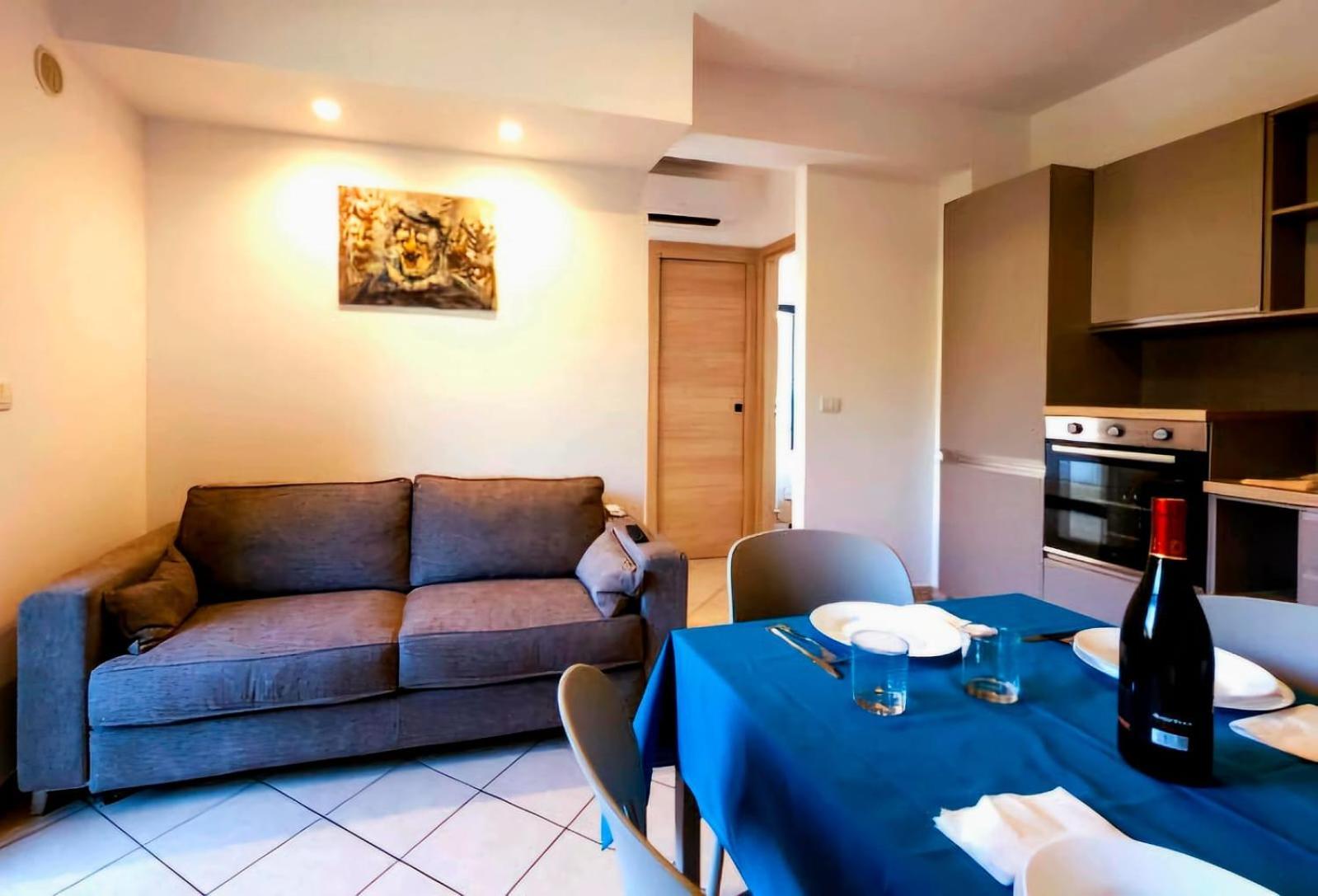 Magico Apartments - 450M Dalla Spiaggia 카포오를란도 외부 사진